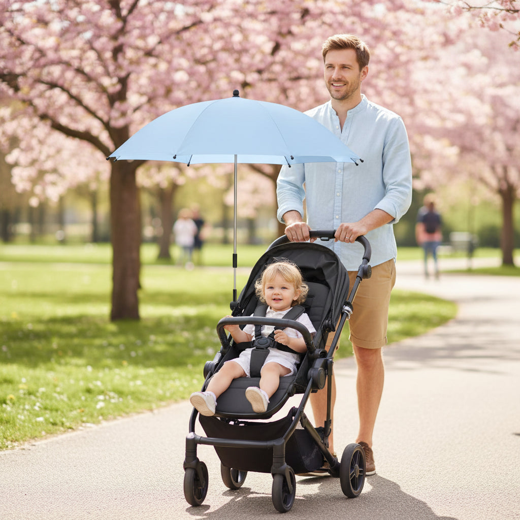 Ombrelle poussette Bleu  clair papa accompagné de son enfant